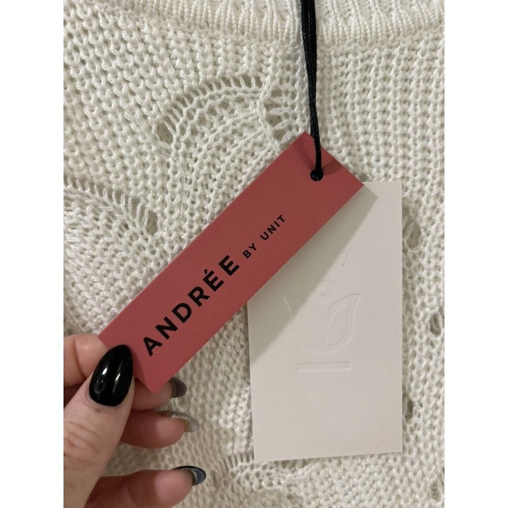 Andree by Unit White Long Sleeve Sweater Medium - Picture 7 of 9